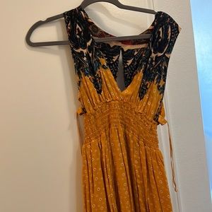 Free people brand cute summer dress very comfortable only worn once